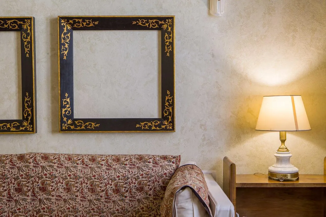 Appartement Tornaquinci Palace Florence