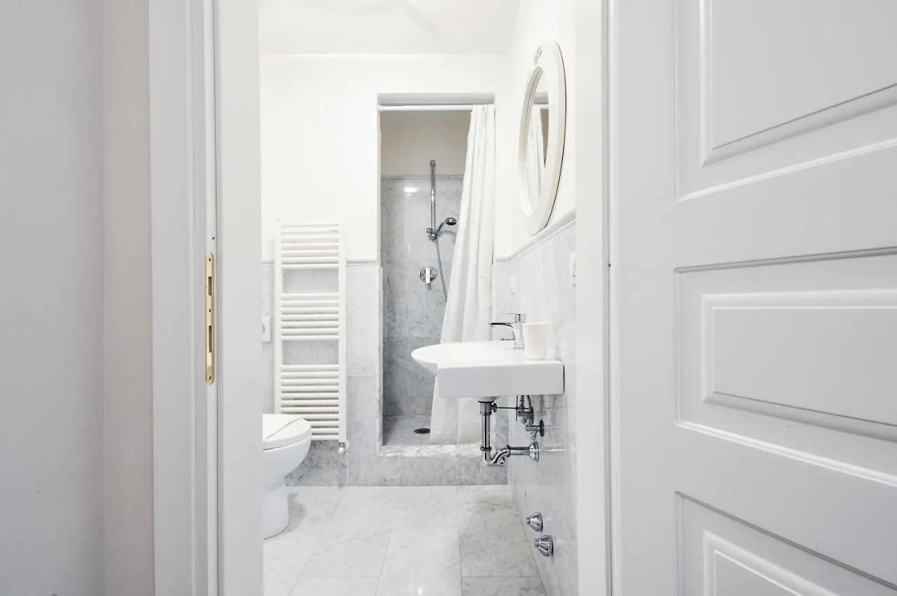 Apartment Tornaquinci Palace Florence Italy